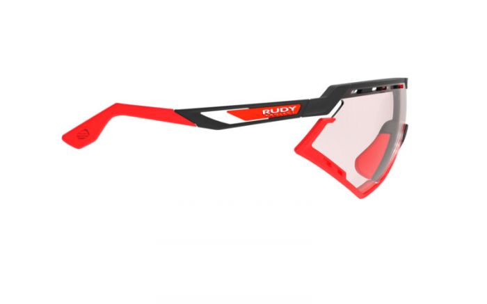 RUDY PROJECT DEFENDER BLACK-RED BUMPERS/IMPACTX2 PHOTOCHROMIC RED szem�veg